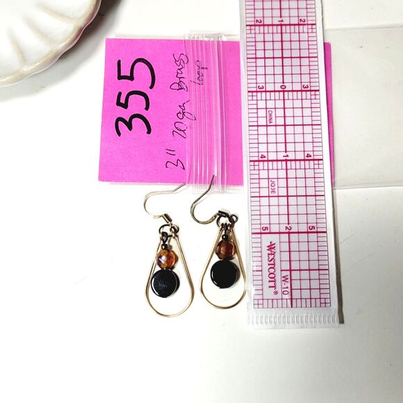 artisan earrings 355#mfs Teardrop dangle earrings linear stack Amber & Onyx glas - Picture 5 of 6